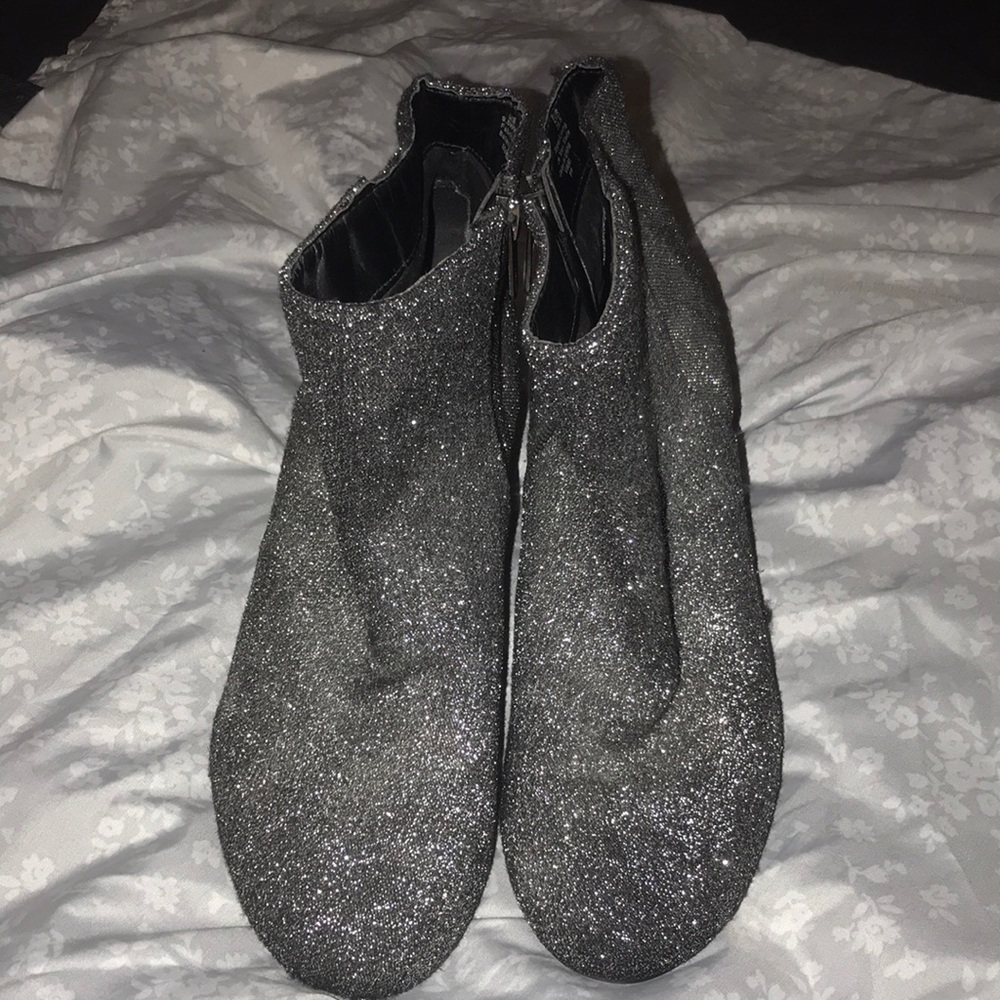 Sparkle bootie